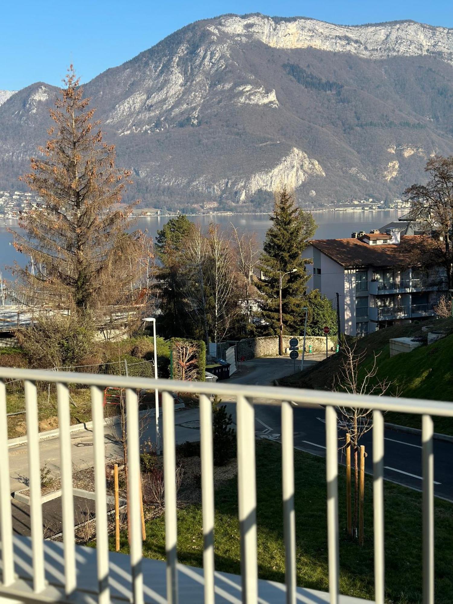 Lac Arte Postale Annecy Kültér fotó